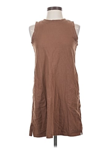 Old Navy Casual Dress (view 1)