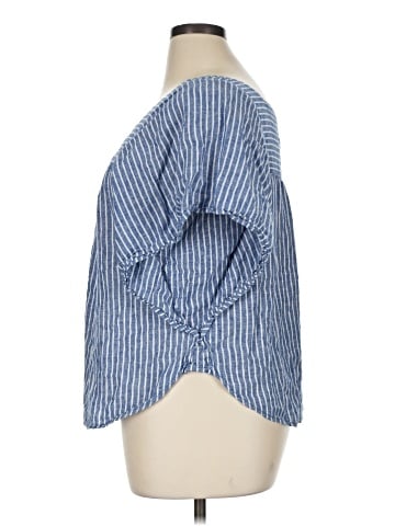 BeachLunchLounge 3/4 Sleeve Blouse (view 2)