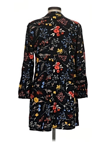 Old Navy Casual Dress (view 2)