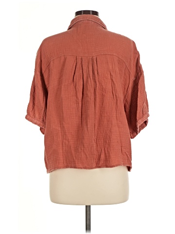 Easel 3/4 Sleeve Button-Down Shirt (view 2)