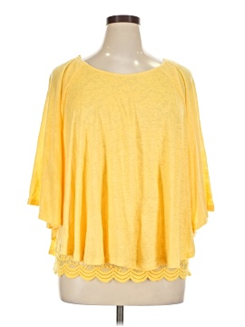 Akemi + Kin 3/4 Sleeve Top