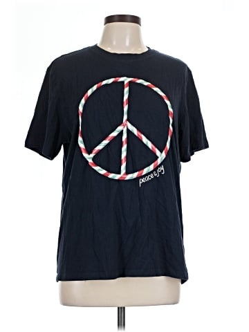 Old Navy Short Sleeve T-Shirt (view 1)