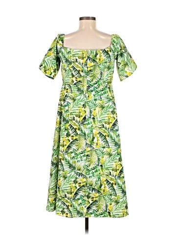 Clover and Sloane Casual Dress (view 2)