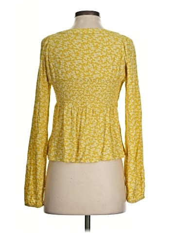 American Eagle Outfitters Long Sleeve Blouse (view 2)
