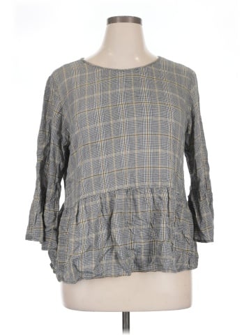 Chenault 3/4 Sleeve Blouse (view 1)