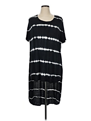 Ava & Viv Short Sleeve T-Shirt (view 1)
