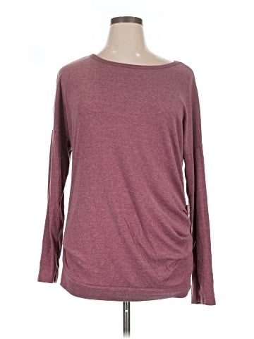 Yincro Pullover Sweater (view 1)