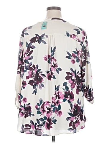 Maurices 3/4 Sleeve Blouse (view 2)