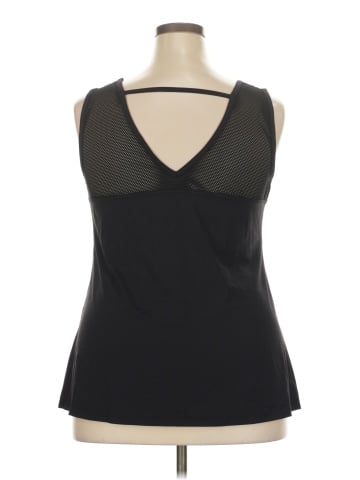 LIVI Active Sleeveless Blouse (view 2)