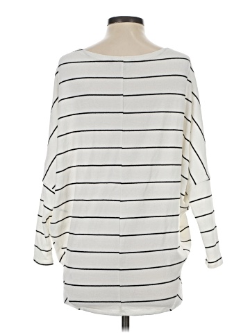 Lulus Poncho (view 2)