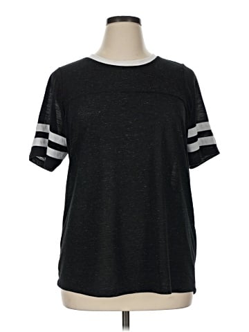Torrid Short Sleeve T-Shirt (view 1)