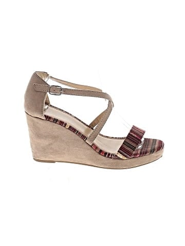CL by Laundry Wedges (view 1)