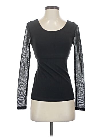 Beyond Yoga Long Sleeve T-Shirt (view 1)