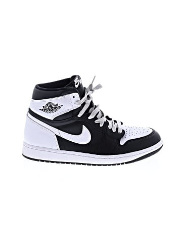 Air Jordan 1 Retro High "OG Black White" Sneakers (view 1)