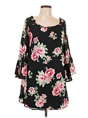 Blu Pepper Casual Dress (view 1)