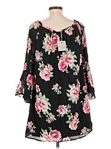 Blu Pepper Casual Dress (view 2)