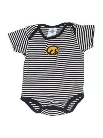 Creative Knitwear Short Sleeve Onesie (view 1)