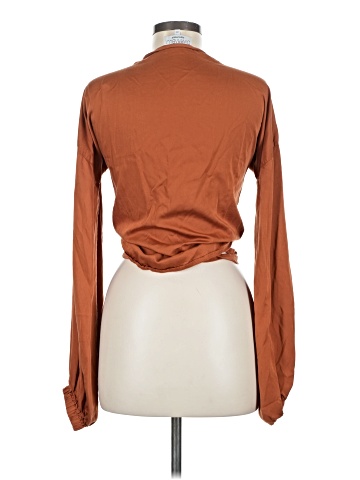 DIARRABLU Long Sleeve Blouse (view 2)
