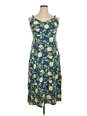 Old Navy Casual Dress (view 1)