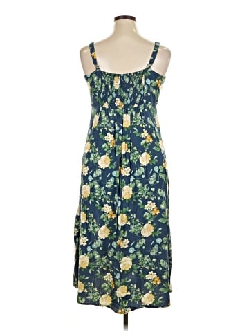 Old Navy Casual Dress (view 2)