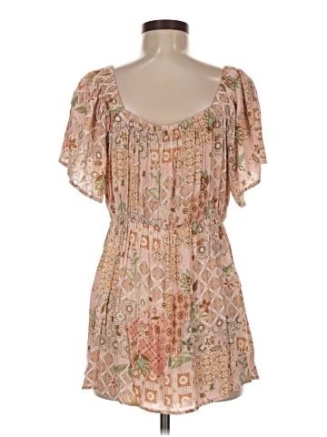 Doe & Rae Short Sleeve Blouse (view 2)