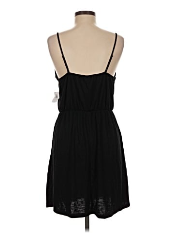 Old Navy Casual Dress (view 2)