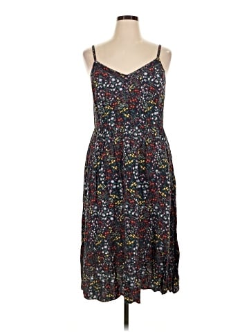 Old Navy Casual Dress (view 1)
