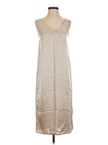 Everlane Casual Dress (view 1)