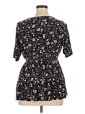 Torrid Short Sleeve Top (view 2)