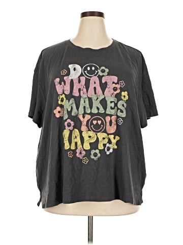 Maurices Short Sleeve T-Shirt (view 1)