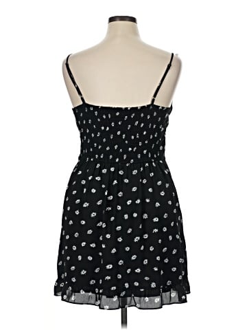 Abercrombie & Fitch Casual Dress (view 2)