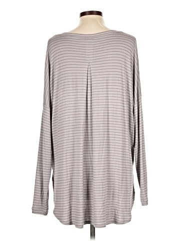 CAbi Long Sleeve T-Shirt (view 2)