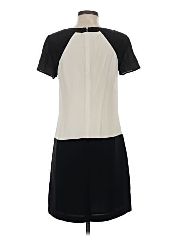 Banana Republic Casual Dress (view 2)