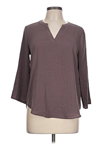 Maurices 3/4 Sleeve T-Shirt (view 1)
