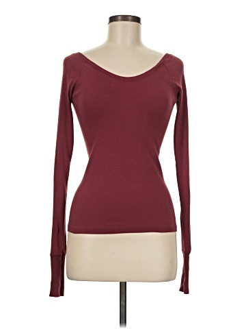 Brandy Melville Long Sleeve T-Shirt (view 1)