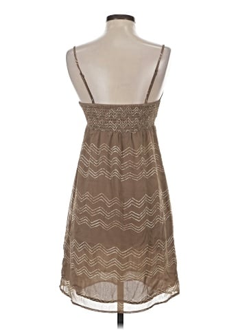 Old Navy Casual Dress (view 2)