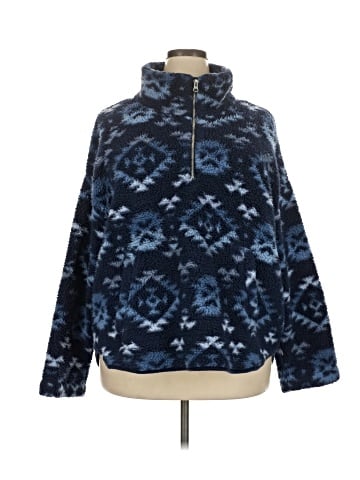 Old Navy Pullover Sweater (view 1)