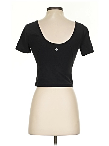 Lululemon Athletica Short Sleeve T-Shirt (view 2)