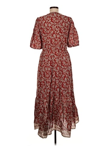 Madewell Pintucked Puff-Sleeve Midi Dress in Floral (view 2)