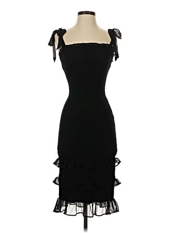 Abercrombie & Fitch Cocktail Dress (view 1)