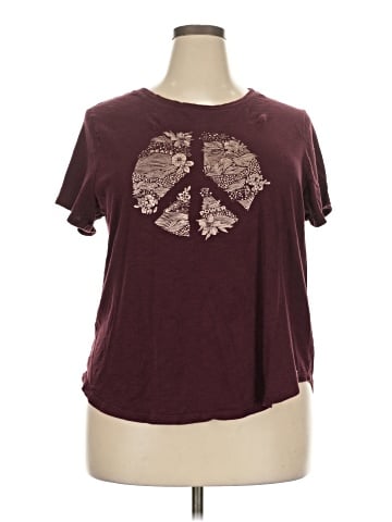 Old Navy Short Sleeve T-Shirt (view 1)