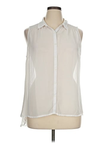 a.n.a. A New Approach Sleeveless Blouse (view 1)