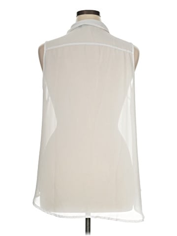 a.n.a. A New Approach Sleeveless Blouse (view 2)
