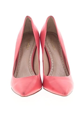 Charles by Charles David Heels (view 2)