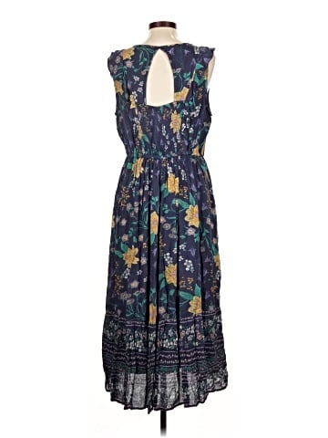Old Navy Casual Dress (view 2)