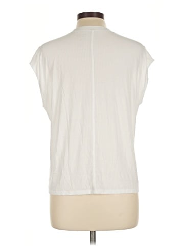 American Eagle Outfitters Sleeveless T-Shirt (view 2)