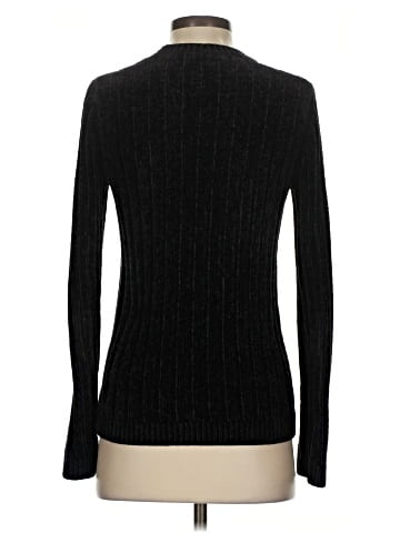 Romeo & Juliet Couture Turtleneck Sweater (view 2)
