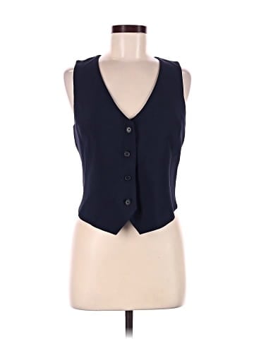 Babaton Sleeveless Blouse (view 1)
