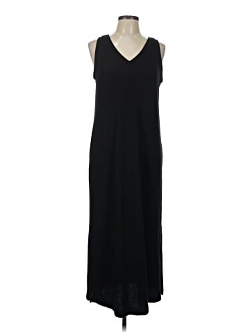 Old Navy Casual Dress (view 1)