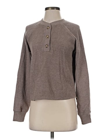 Old Navy Pullover Sweater (view 1)